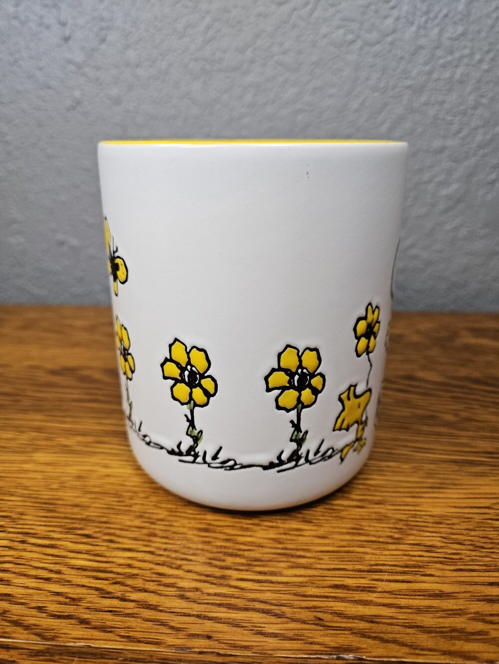 Peanuts Garden Fun Mug - Picture 3 of 7